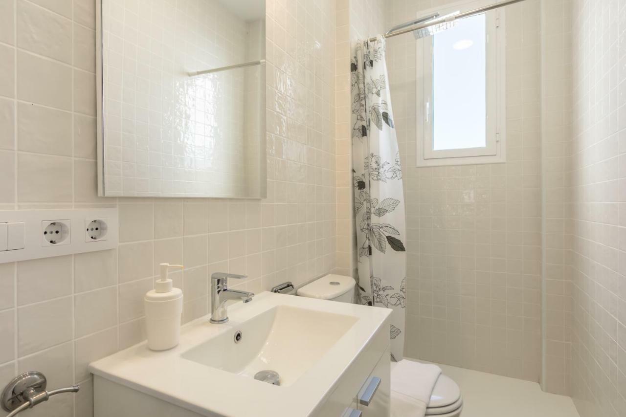 Aoa San Lorenzo Apartment Севиля Екстериор снимка